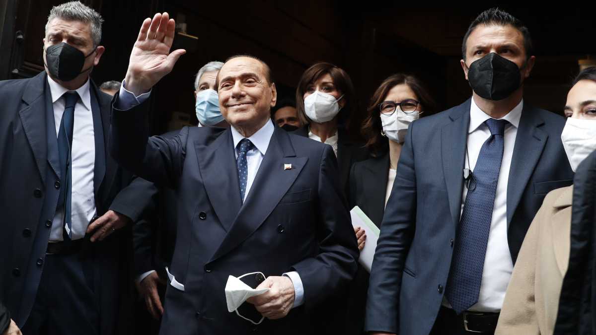Immagine di Crimi: "Da Draghi rassicurazioni su reddito di cittadinanza e Mes". Salvini: "Con lui protagonisti in Europa"