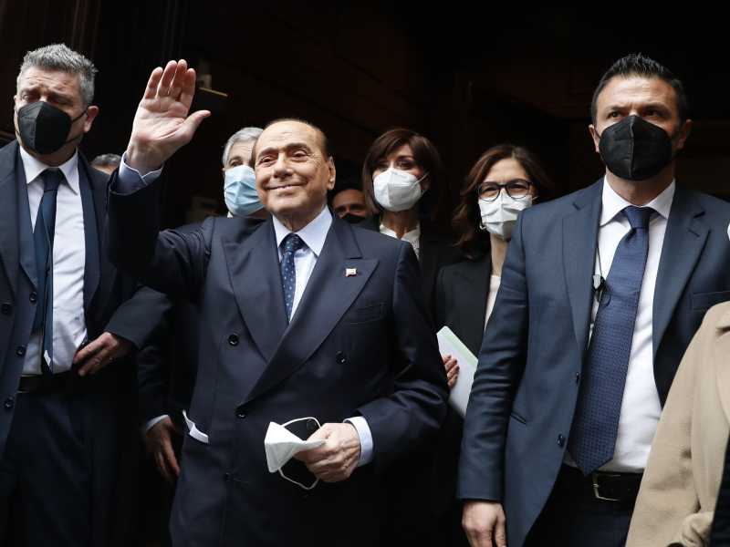 Crimi: "Da Draghi rassicurazioni su reddito di cittadinanza e Mes". Salvini: "Con lui protagonisti in Europa"