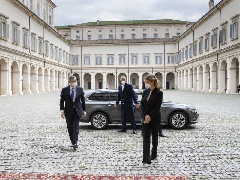 Governo station wagon