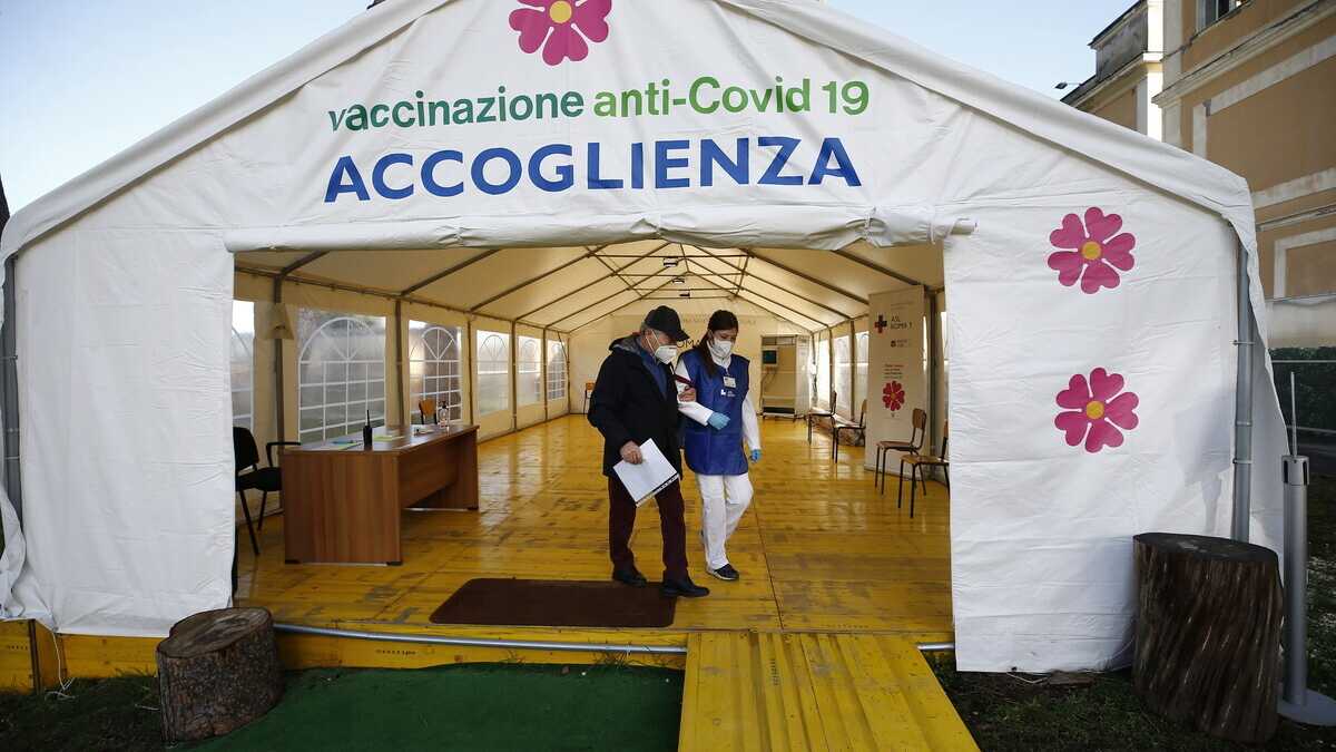 Immagine di Zero Covid vs contenimento