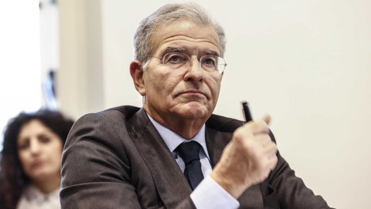 Immagine di Forza Italia alla prova di Draghi, e l'ombra del passato. Parla Fabrizio Cicchitto