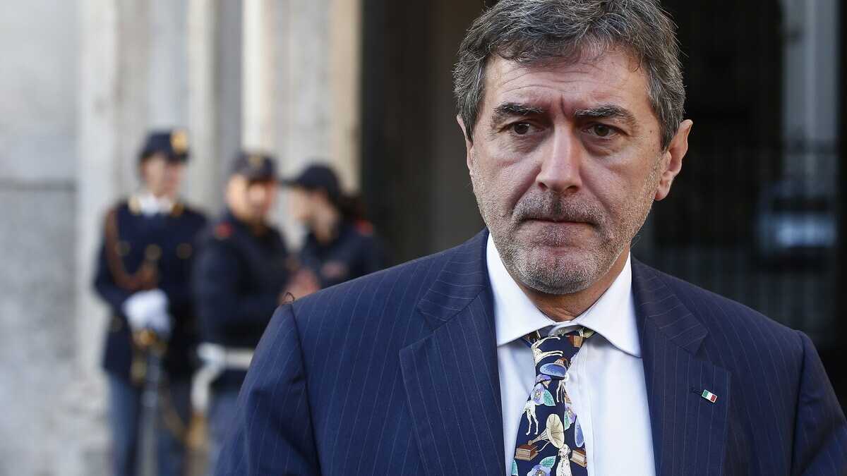 Immagine di Marco Marsilio: "La variante inglese non va sottovalutata. Siamo anche pronti al lockdown"