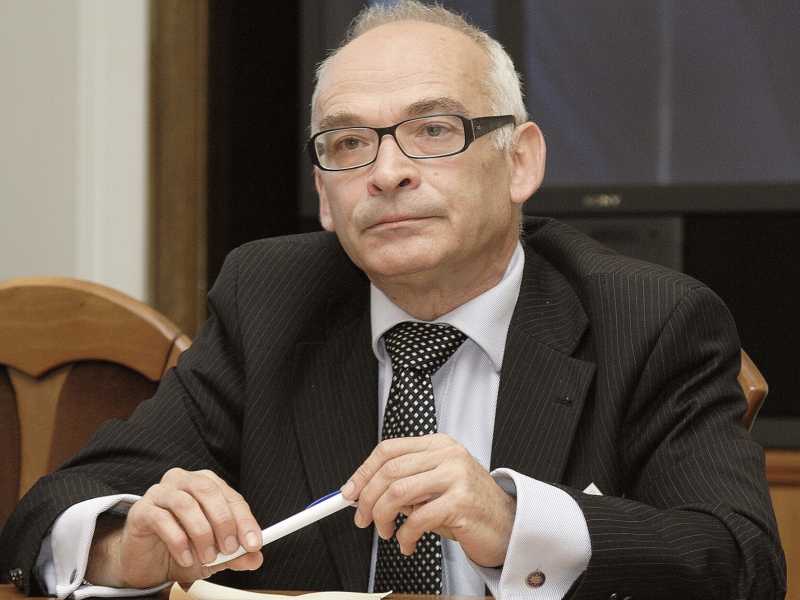 Il matematico Jan Litynski, grande animatore della democrazia in Polonia, &egrave; morto ieri all&rsquo;et&agrave; di 75 anni. Qui in una foto del 2007 (Wikimedia commions)&nbsp;<br />