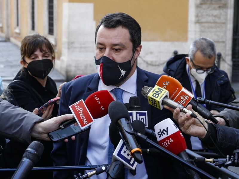 Draghi convoca Salvini dopo il cortocircuito sulle chiusure