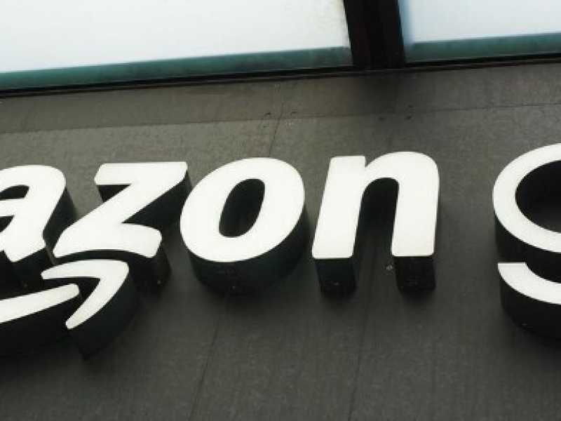 Amazon fa sparire il bestseller critico dell’ideologia gender