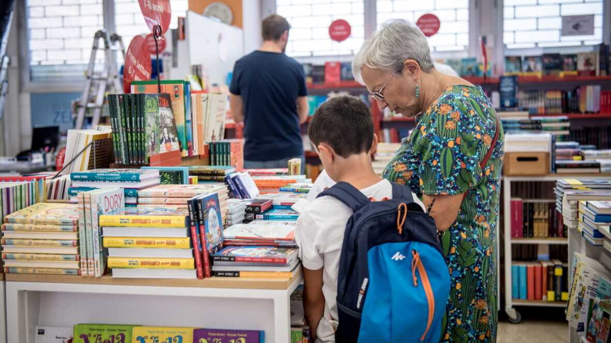 Immagine di “I giovani non leggono più” e altri luoghi comuni che piacciono agli adulti