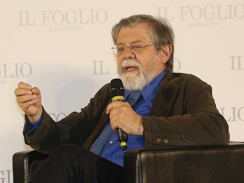 Angelo Panebianco alla Festa del Foglio, nel 2018 (foto Ansa)