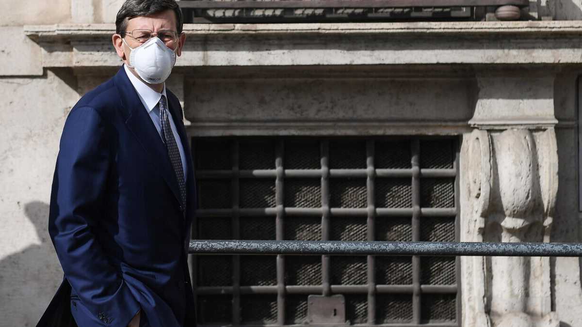 Immagine di Meno stato, più privato. Il futuro di Colao si misurerà in cloud