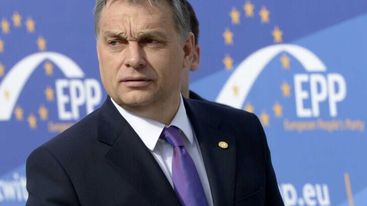 Immagine di Chi tira sospiri di sollievo nel Ppe per la (prima) exit di Orbán