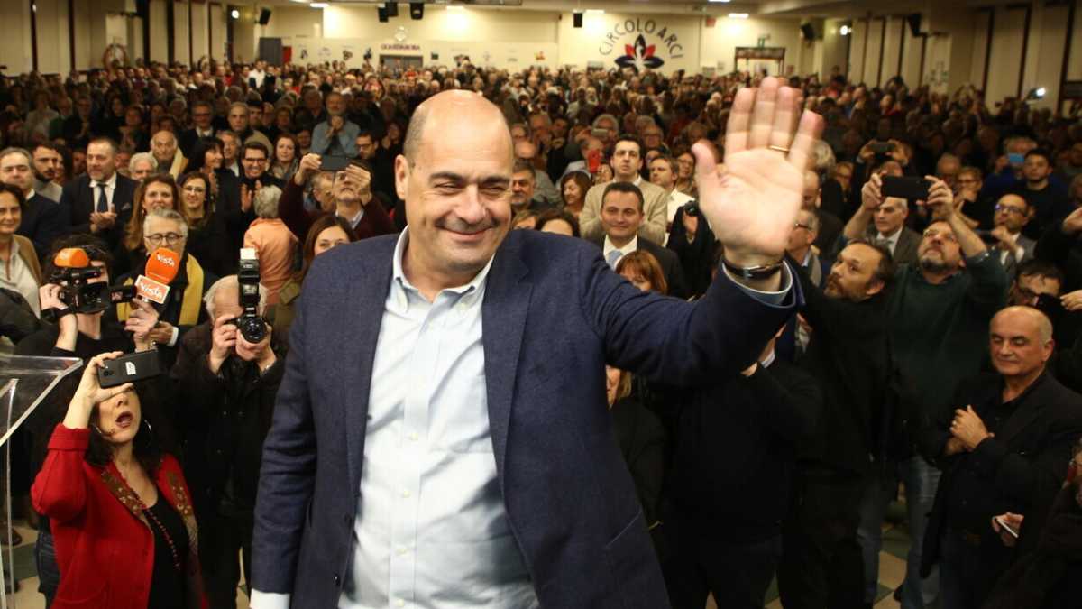 Immagine di Zingaretti: "Dimissioni irrevocabili, farò politica da governatore come fa Zaia"