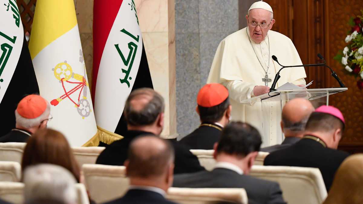 Immagine di Il Papa a Baghdad: "Riconoscimento, diritti e protezione a tutte le comunità religiose"