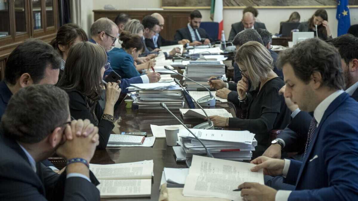 Immagine di Imprese, famiglie e fisco. Per Marattin (Iv) sono altre le priorità