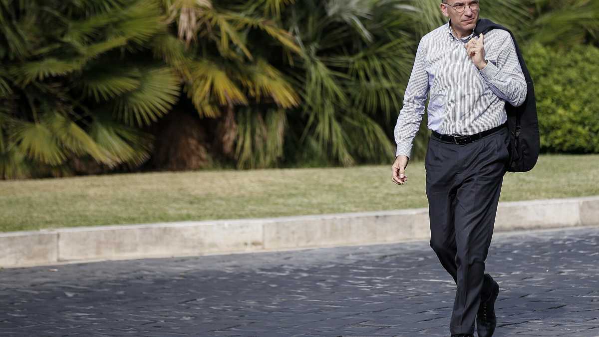 Immagine di Zingaretti telefona a Letta: "Anche io sono con te"