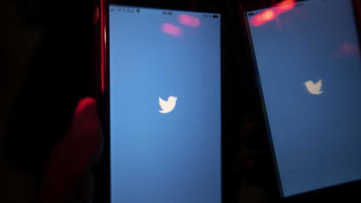 Immagine di Mosca rallenta Twitter