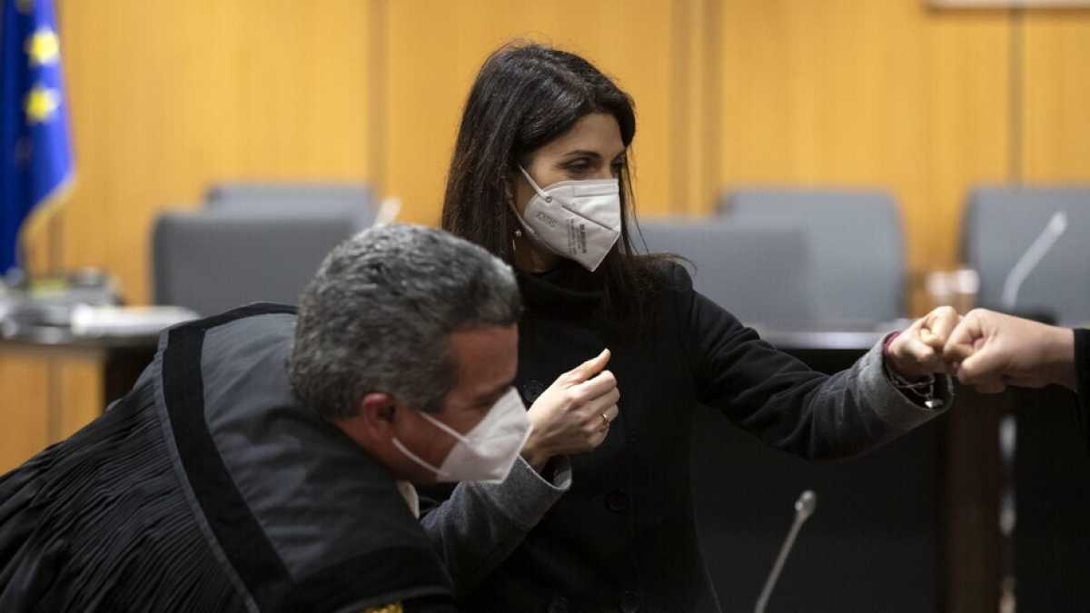 Immagine di Schiaffo ambulante, Raggi pro direttiva Bolkenstein