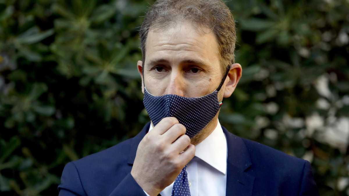 Immagine di M5s, schiaffo a Casaleggio: sì all'ingresso nella giunta Zingaretti (senza Rousseau)