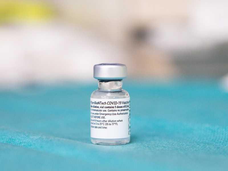 Il magistrato che indaga sui vaccini è si vax "È l'isteria l'altro morbo"