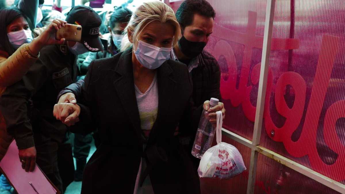 Immagine di Che cosa non torna nelle accuse contro Jeanine Áñez