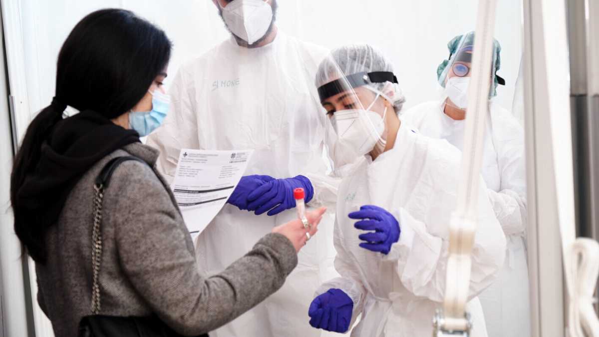 Immagine di Tenere a bada il virus