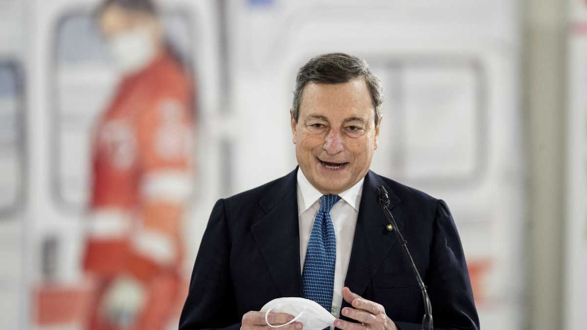 Immagine di Così Draghi e Franco ripensano il decreto Sostegno
