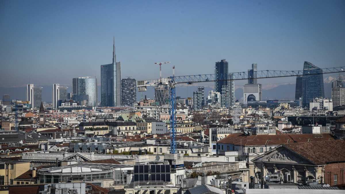 Immagine di Simone Crolla ci dice perché è pronto a correre per il centrodestra a Milano