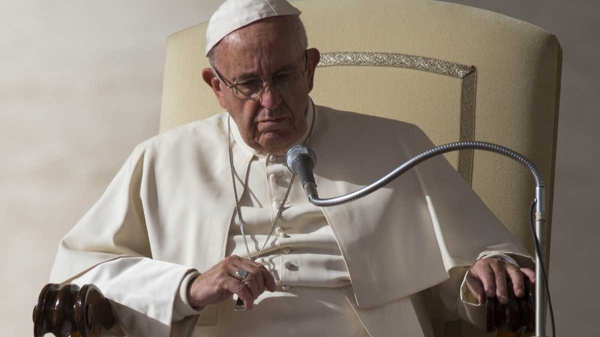 Immagine di Dalla Le Pen ai teologi tedeschi, tutti contro Papa Francesco