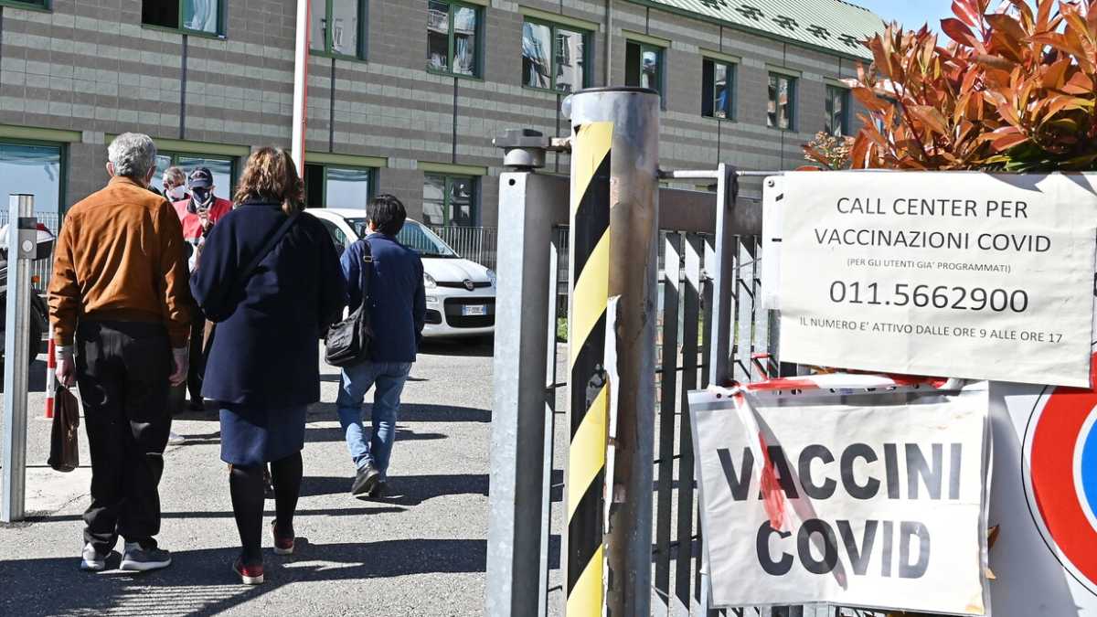 Immagine di Cosa abbiamo imparato dal “caso Fluad”. Parla Signorelli