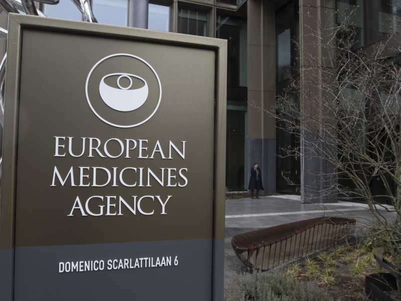 I tagli di Big Pharma e i ritardi dell’Ema. Due falsi miti sui vaccini