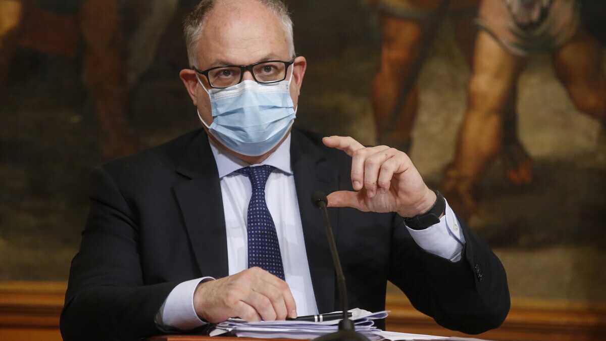 Immagine di Il Pd e il sindaco: primarie sì o no? Gualtieri tra nani e Calenda