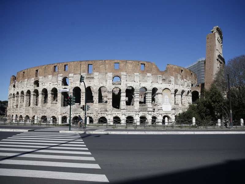 È di nuovo fermo il bando per il Colosseo