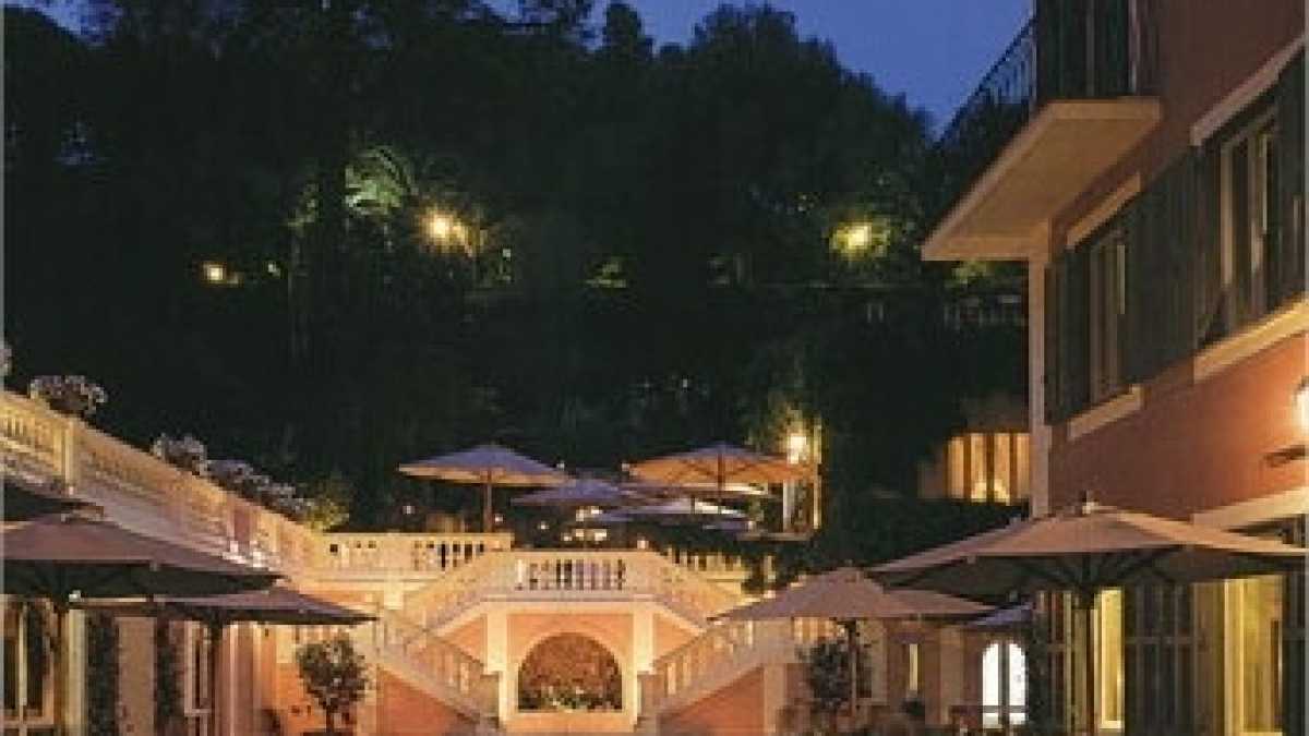 Immagine di Come si è ben reinventato l’Hotel de Russie negli anni della crisi Covid