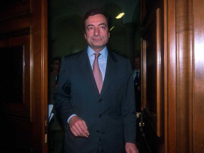 <span style="font-family: Arial, Verdana, sans-serif; font-size: 12px;">Mario Draghi negli anni Novanta, direttore generale del ministero del Tesoro (R.FRANCESCHIN/LAPRESSE)</span>