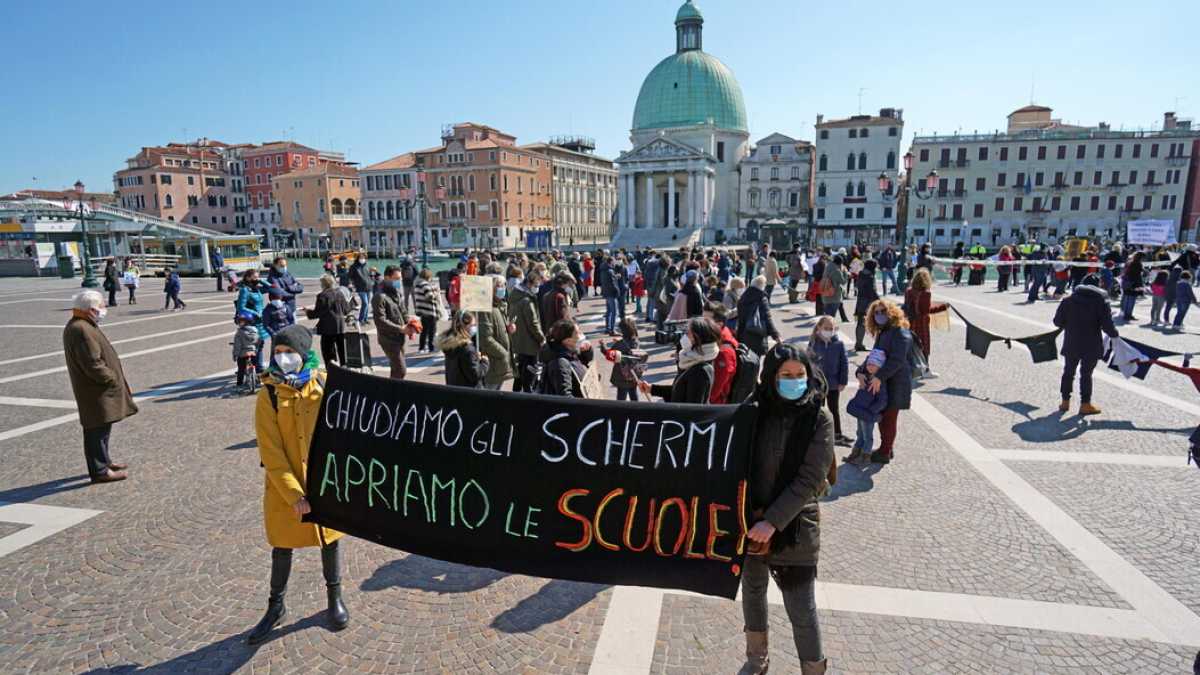 Immagine di Tornare a scuola in presenza, tra tracciamento e screening