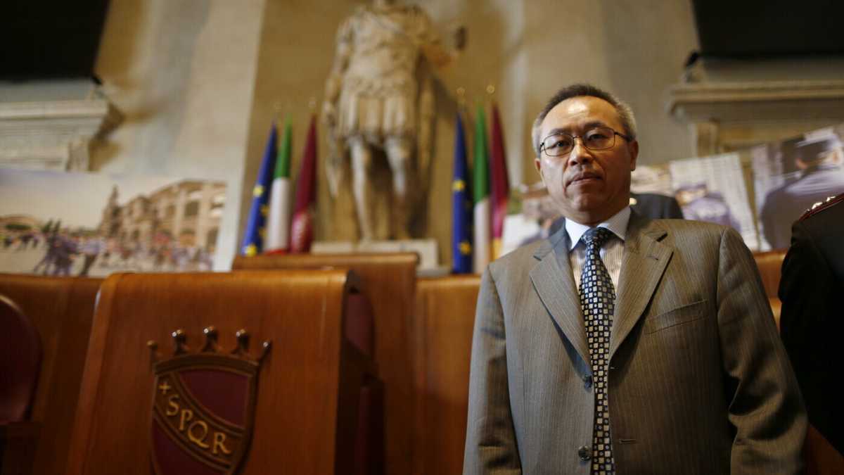 Immagine di L’ambasciatore cinese a Roma scopre che la propaganda non basta più