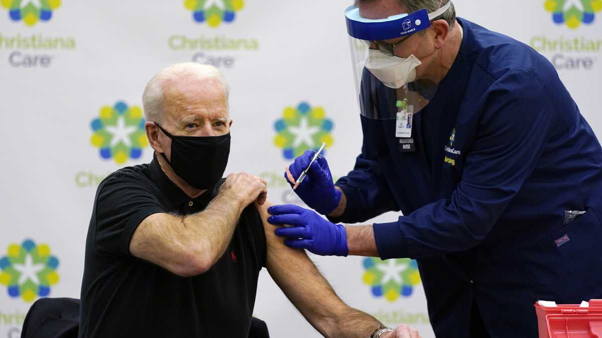 Immagine di Il nazionalismo vaccinale di Biden è sempre più insostenibile