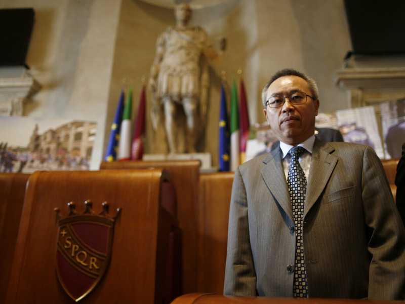 L’ambasciatore cinese a Roma scopre che la propaganda non basta più