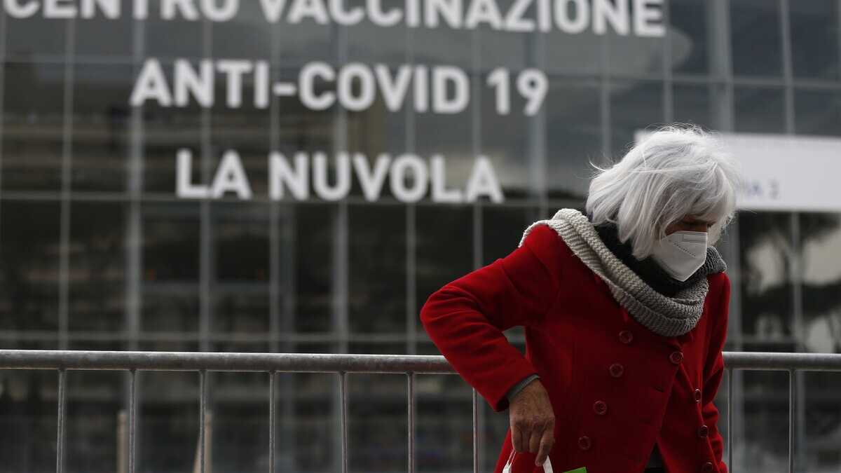 Immagine di Così il Lazio è riuscito a vaccinare i suoi anziani (e procede spedito con gli altri)