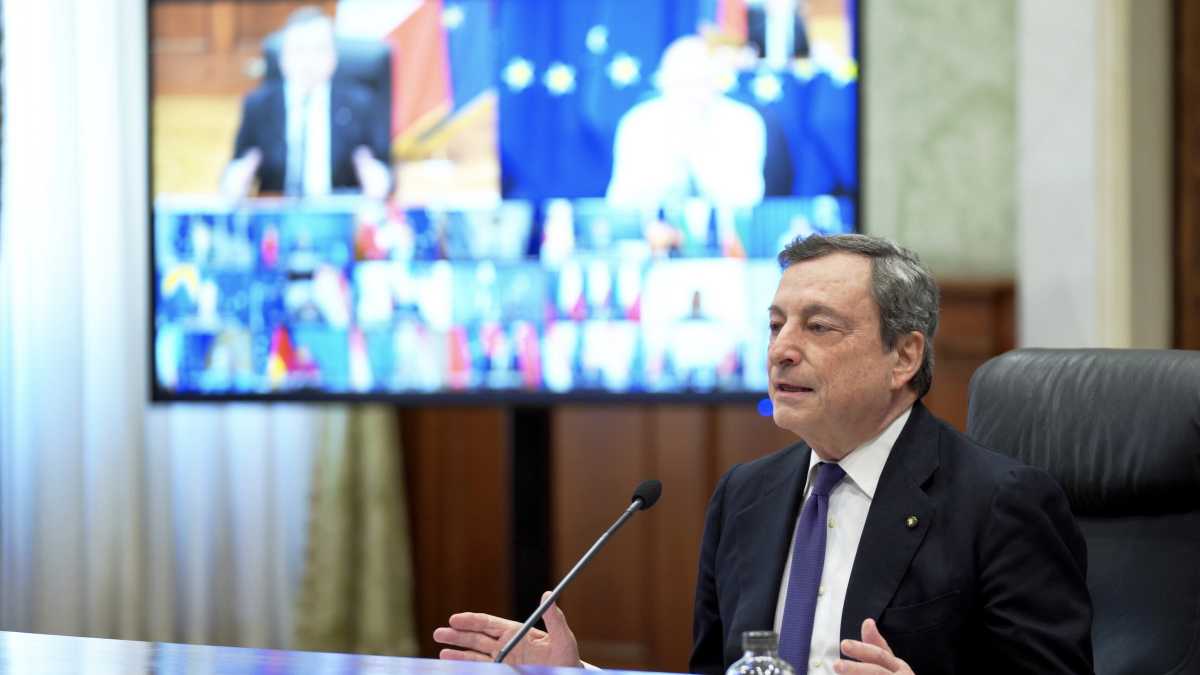 Immagine di Le regioni contro Draghi (e Speranza"). "Furbetti chi? Vogliamo un incontro"