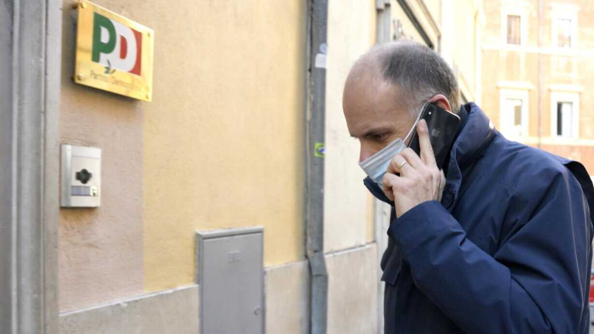 Immagine di La battaglia politica che il Pd non riesce a intestarsi