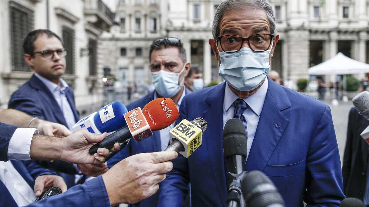 Immagine di "Contraffatti i dati dei contagi in Sicilia". Si dimette l'assessore Razza