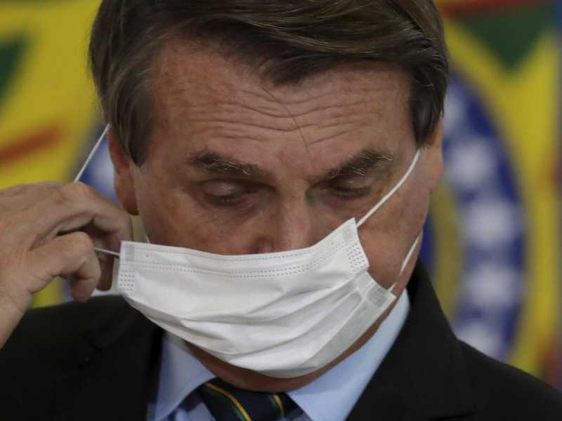 Bolsonaro è sempre più filocinese e ha un problema con i generali
