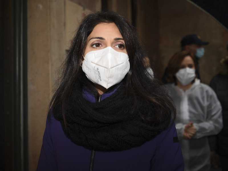 Il dibattito grillino sui due mandati e il ricasco sul caso Raggi