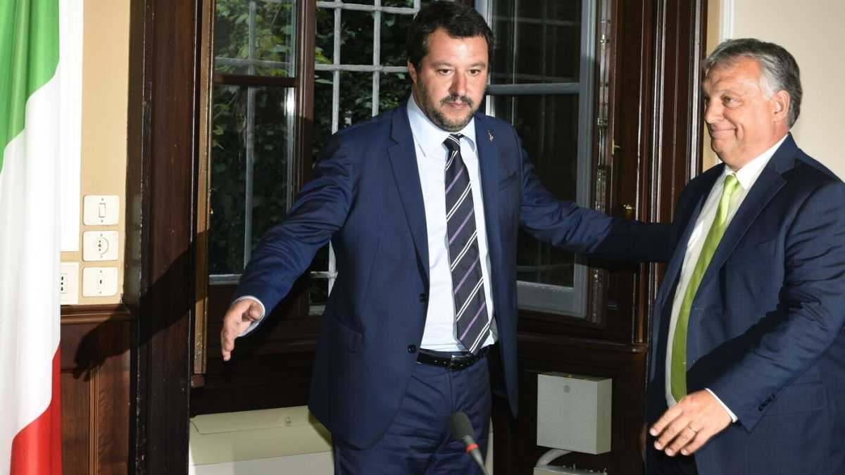 Immagine di Salvini da Orbán. Quello che il premier ungherese pensa dell'Italia