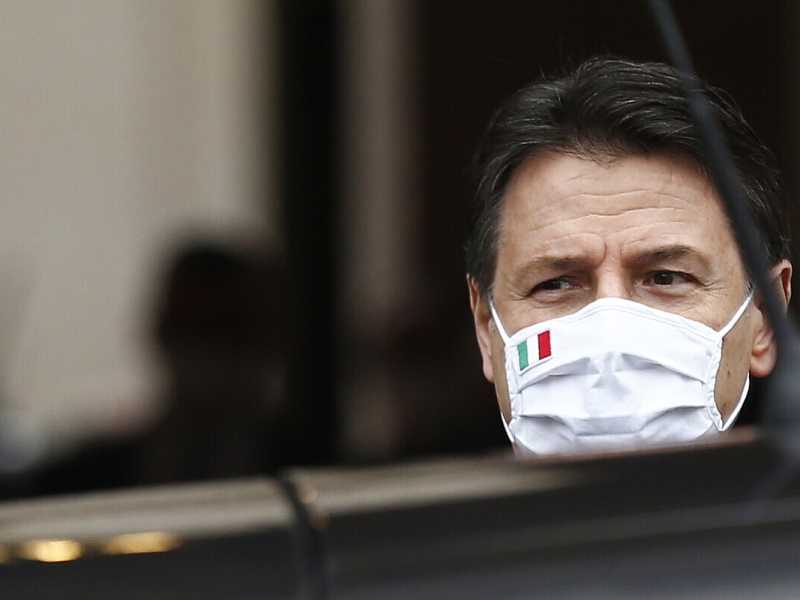 Conte il mediatore, guida naturale del M5s