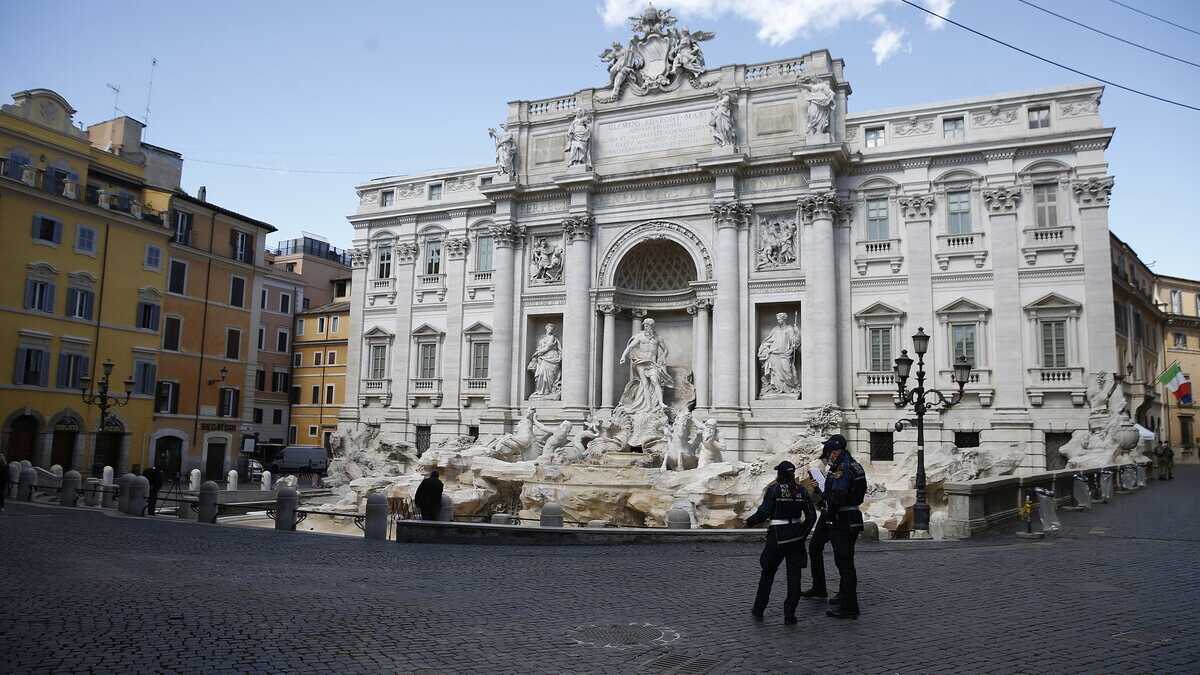 Immagine di Tornano le zone rosse e arancioni, riaprono le scuole: cosa succede da domani