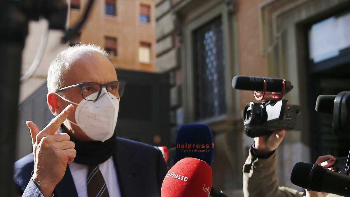 Immagine di Niente foto, please. Letta-Renzi, l'incontro da non ricordare