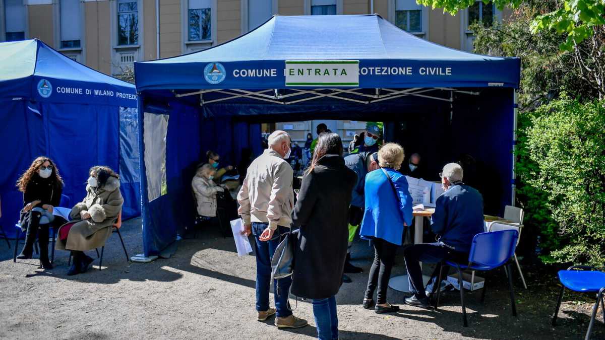 Immagine di Il cambio di passo sui vaccini per arrivare a “Quota 500 mila”