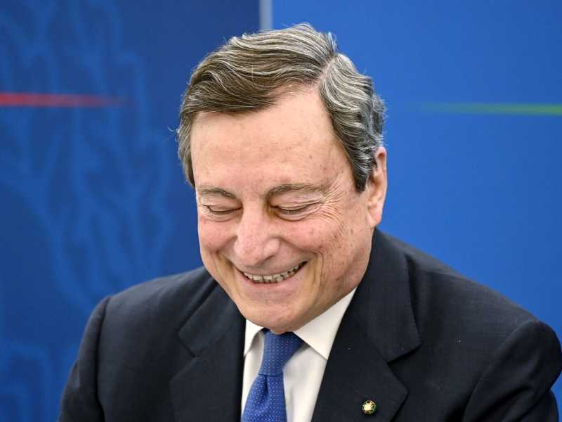 Draghi, il patriottico. Golden power e autonomia vaccinale. La sponda di Giorgetti