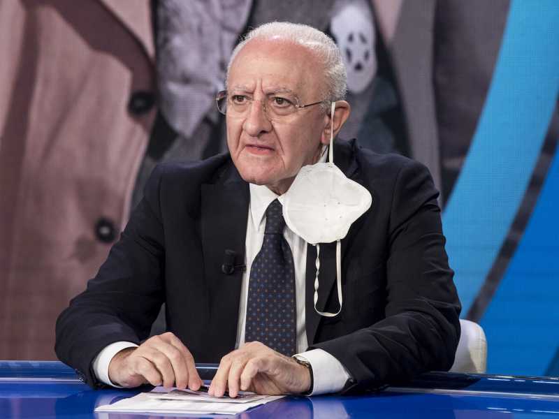 Letta, con chi stai? Con Draghi o con De Luca?