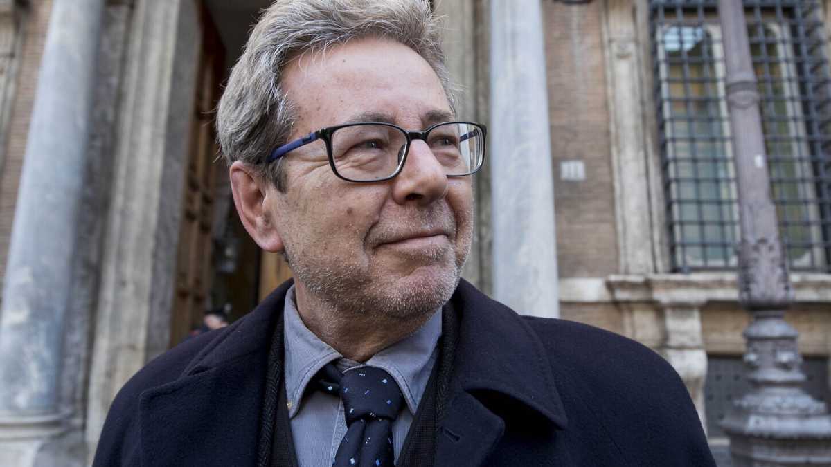 Immagine di L'ex grillino Marilotti entra nel gruppo del Pd al Senato e imbarazza (forse) Letta